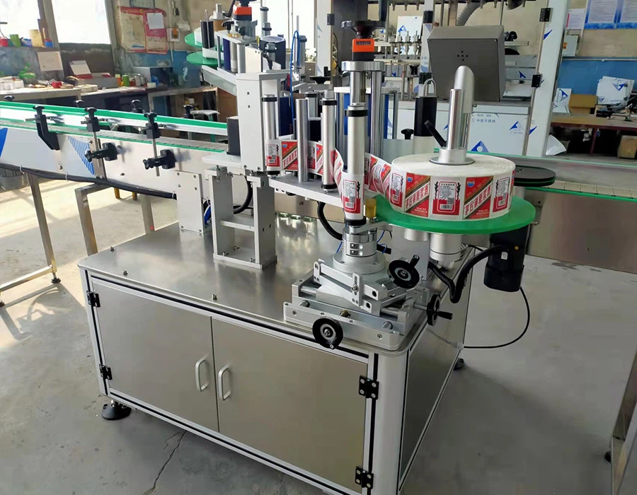 automatic bottle labeling machine
