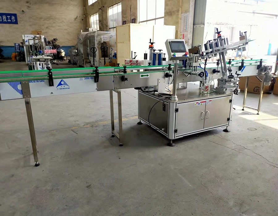 bottle labeling machine